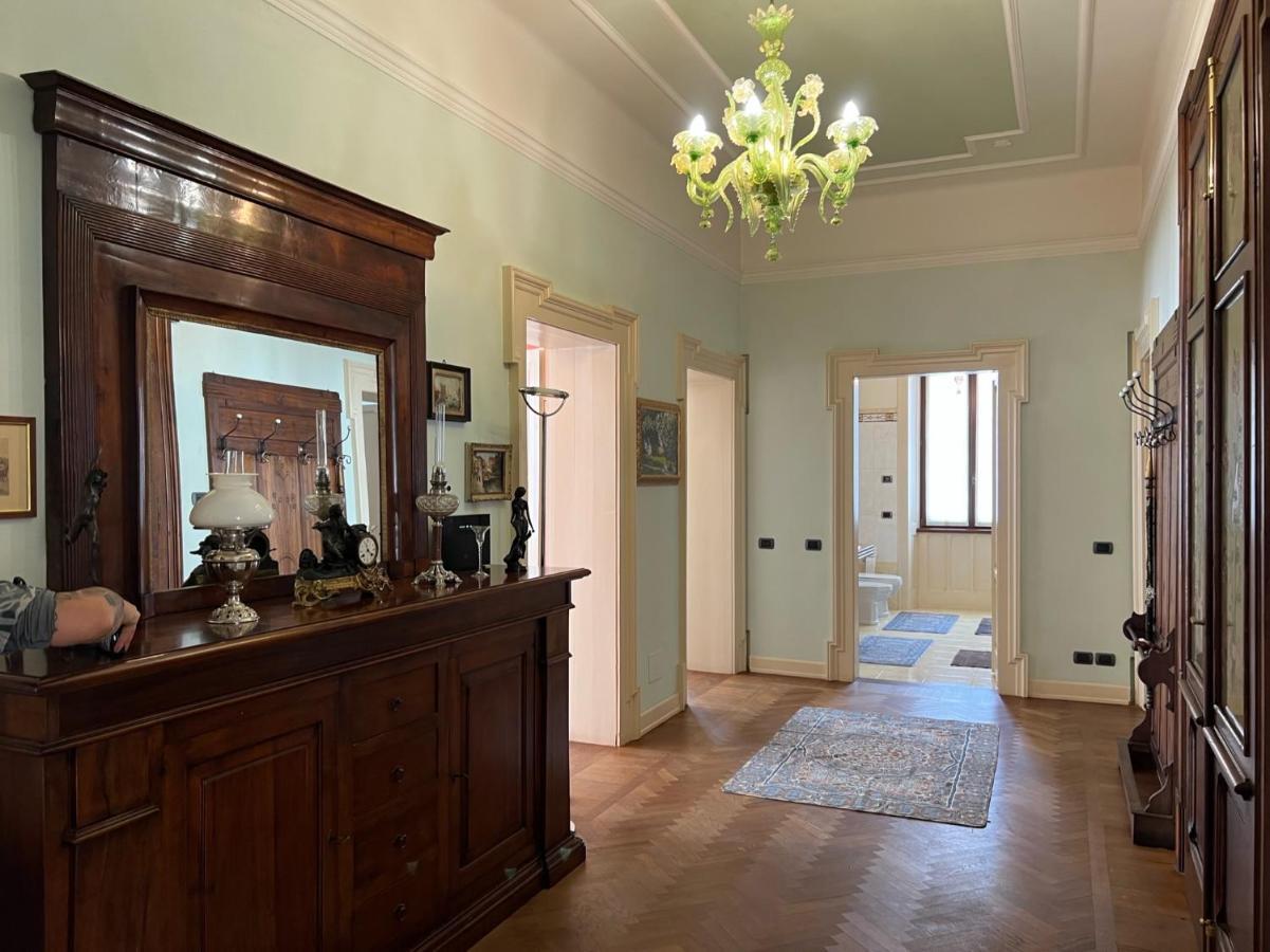 Residenza Porta Brescia Villa Peschiera del Garda Exterior photo