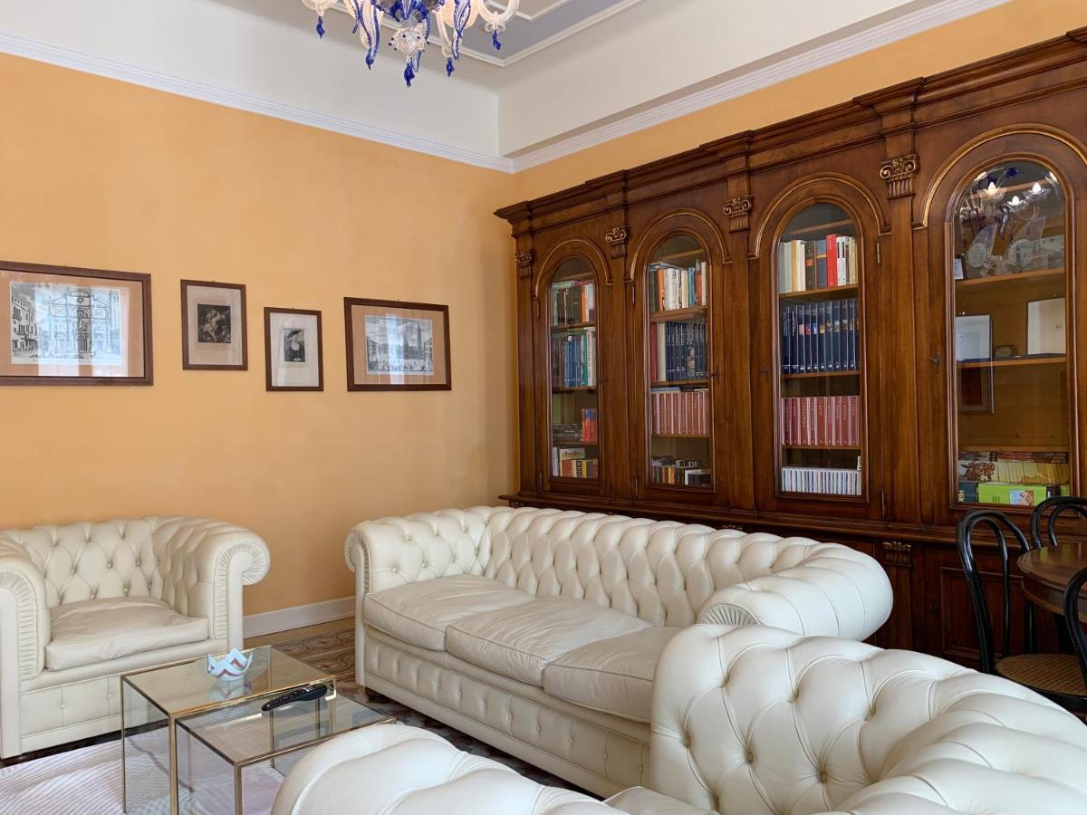 Residenza Porta Brescia Villa Peschiera del Garda Exterior photo